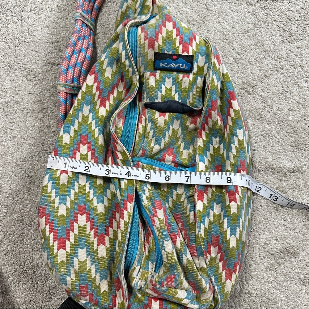 Kavu Women’s Rope Sling Bag Crossbody Travel in Garden Tile Southwest - Picture 10 of 11